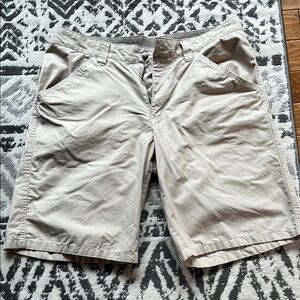 Columbia Tan Flat Front Shorts Versatile Casual Wear